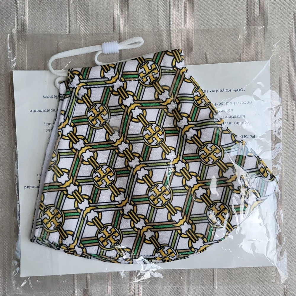 Tory Burch Yellow Green White Gemini Link Print Face Mask